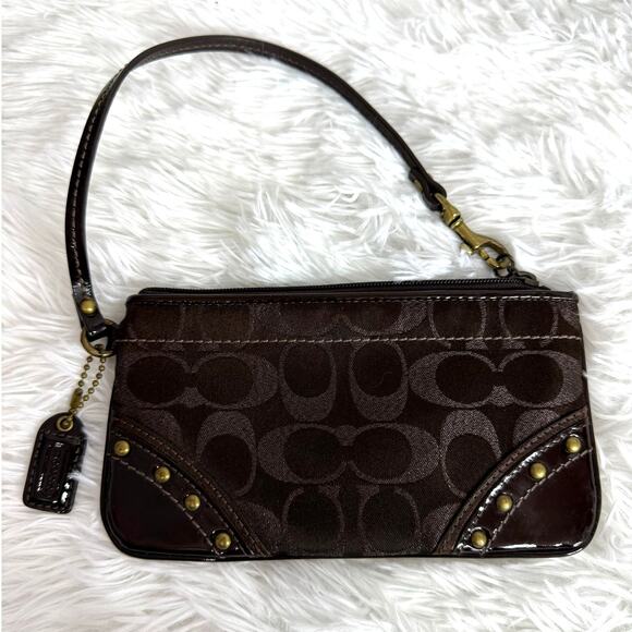 y2k COACH Brown Signature Canvas Studs Wristlet - Picture 1 of 6